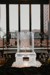 ice sculpture 